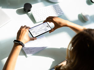 How to Negotiate a Job Offer and Salary with Confidence