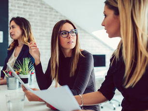 Set Your Career Goals for the Year Ahead: A Guide to Professional Development