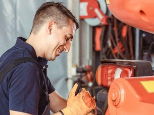 The Credential Shift: Solving Blue-Collar Talent Shortages Through Skills-Based Matching