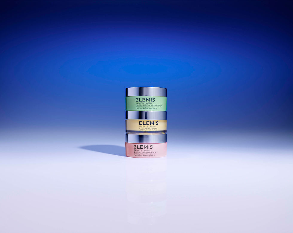 charly-hoyle-motion-art-director-elemis-cyber-campaign-beauty-animation-video-design-cleansing-balm-stack