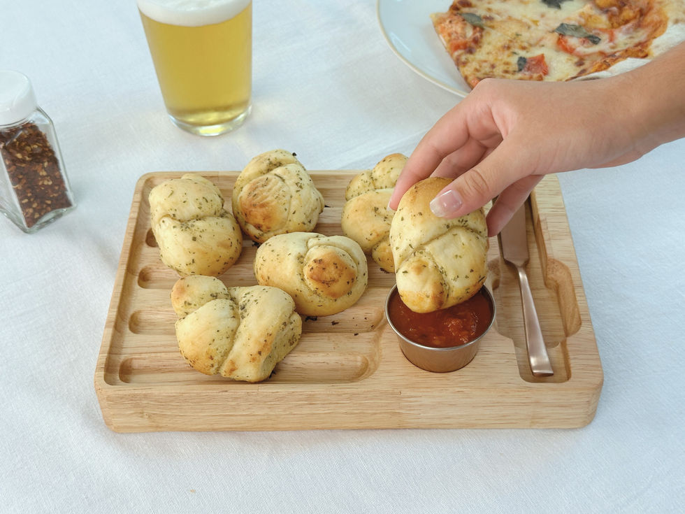Small Hevea Bread Board
