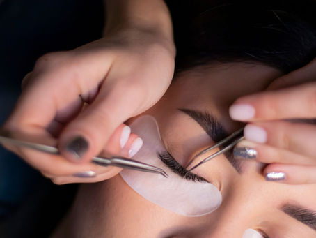 Common Issues With Eyelash Extensions And How To Resolve Them