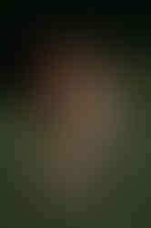 Sinnliche Boudoirfotos im Grünen