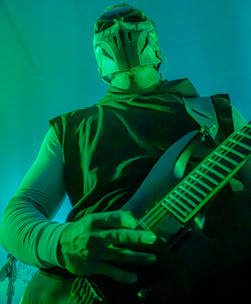 Rage Behind guitariste