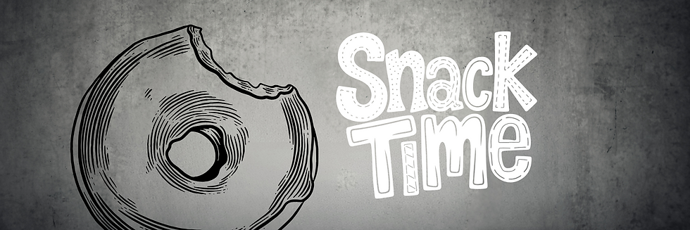 Snackable Content: Schriftzug Snack Time mit gezeichnetem Donut der angebissen ist.