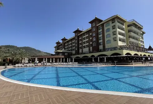turcija celojumi, Utopia World Hotel