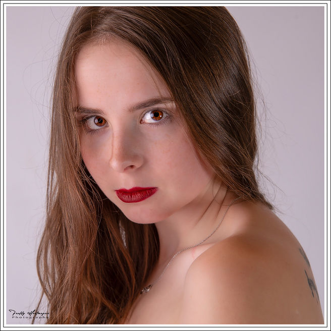 191122FRH_5612-w-web - Copy.jpg