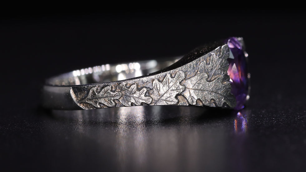 Miniature : Bague sculptée ( Feuilles de chêne ) Améthyste