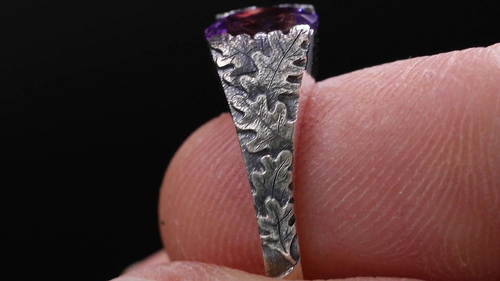 Miniature : Bague sculptée ( Feuilles de chêne ) Améthyste