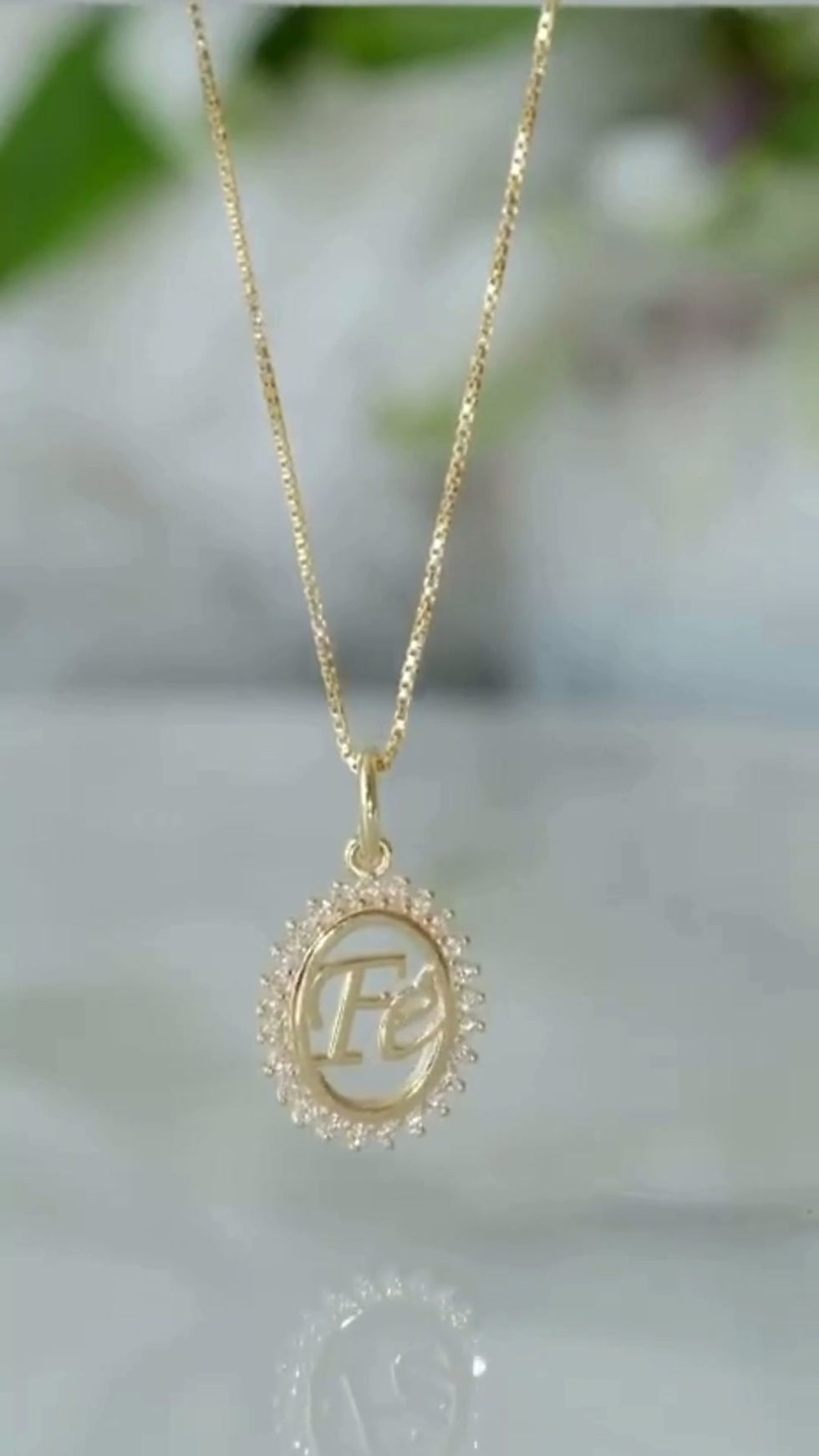 Thumbnail: Fé necklace 