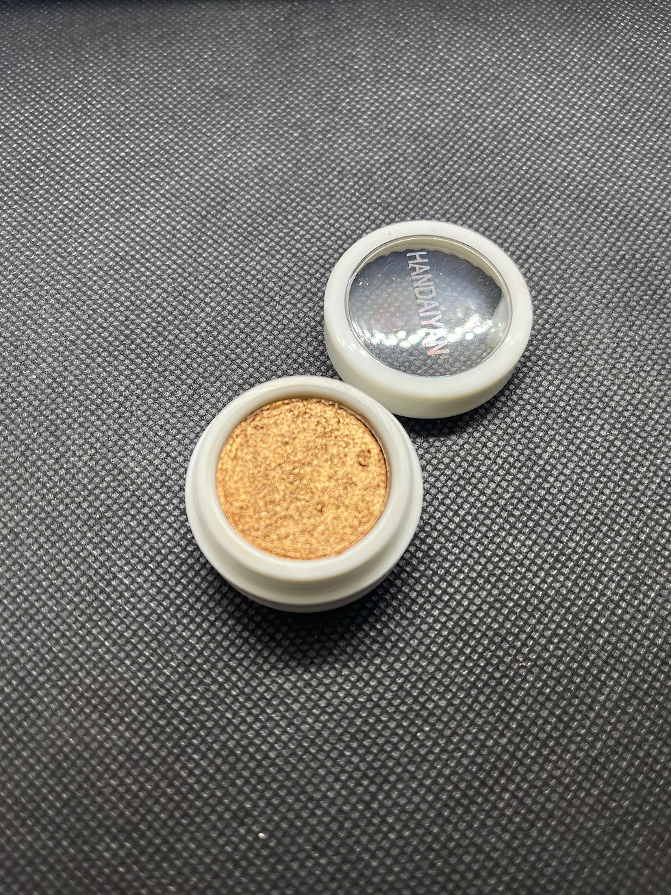 Thumbnail: Metallic Super Shock Eyeshadow