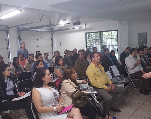 Cursos en oficina de CNDH