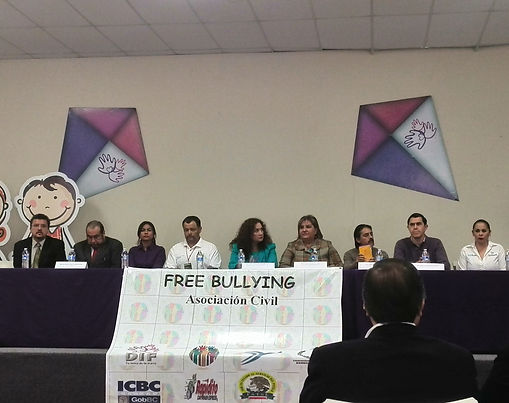 Conferencia FREE BULLING