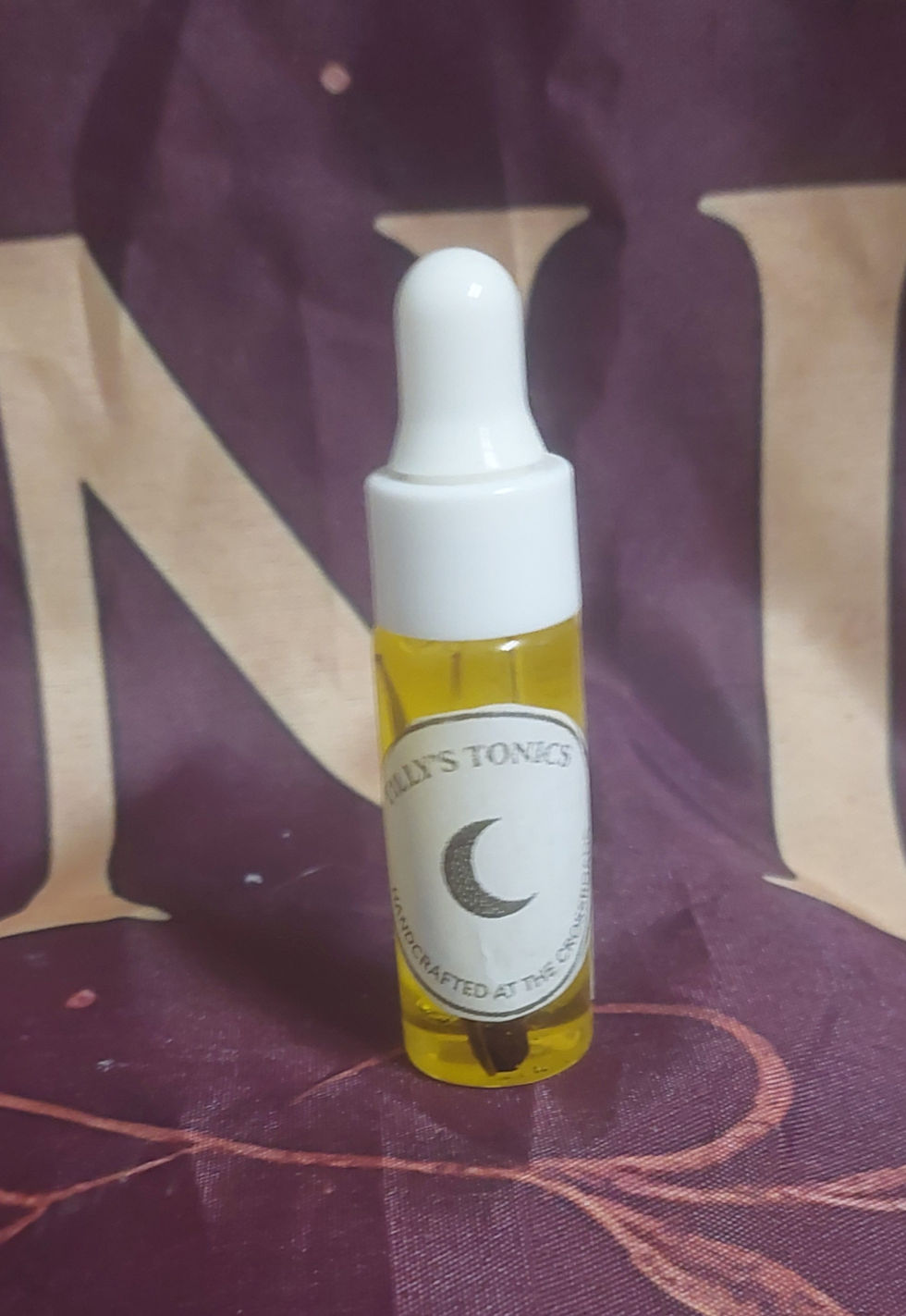 Peaceful Dreams ritual oil for sleep and relaxation by Tilly’s Tonics