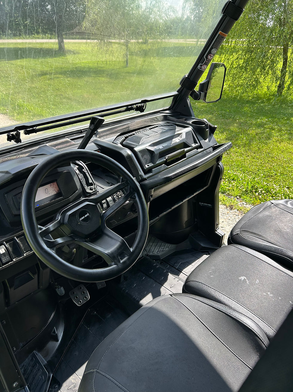 Thumbnail: 2024 Can Am Defender XTHD10