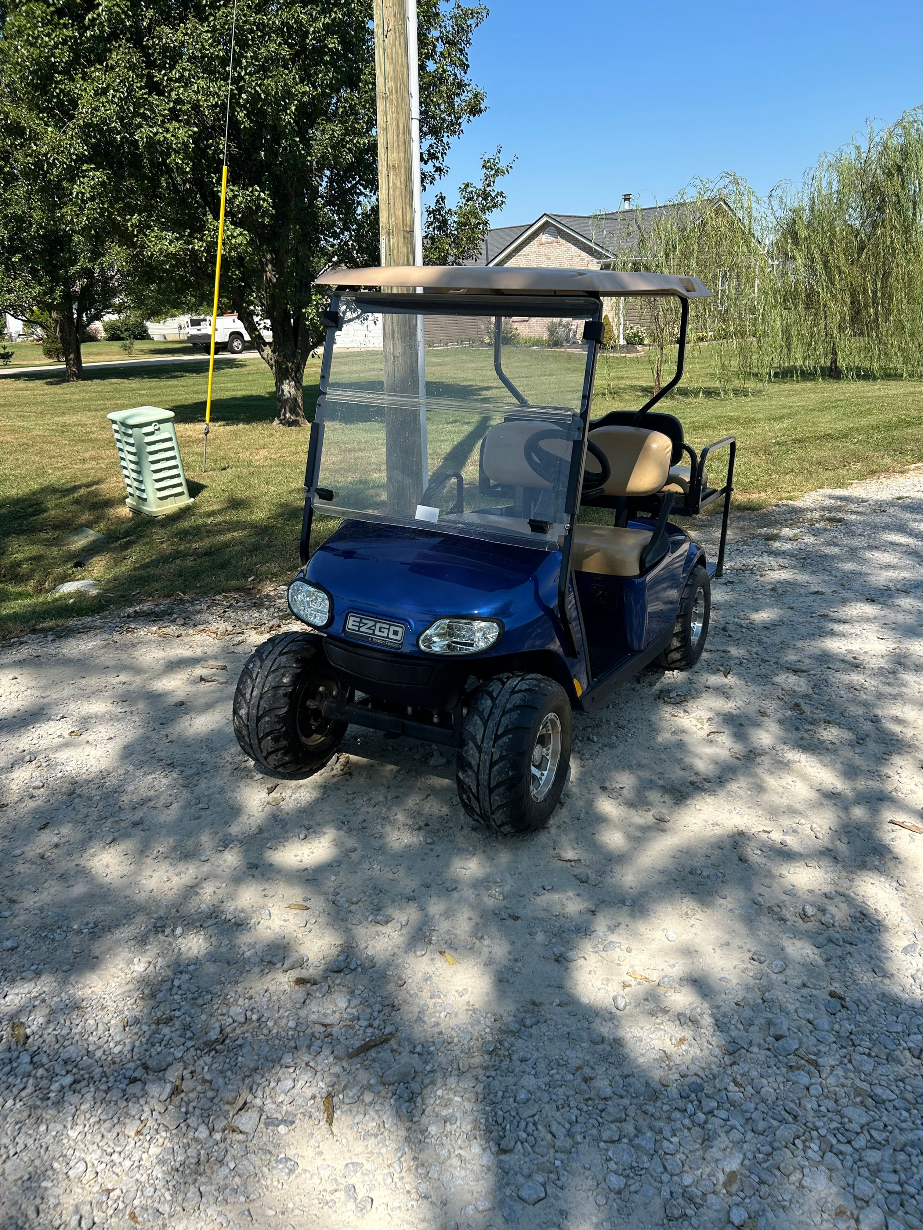 2015 EZGO TXT golf cart