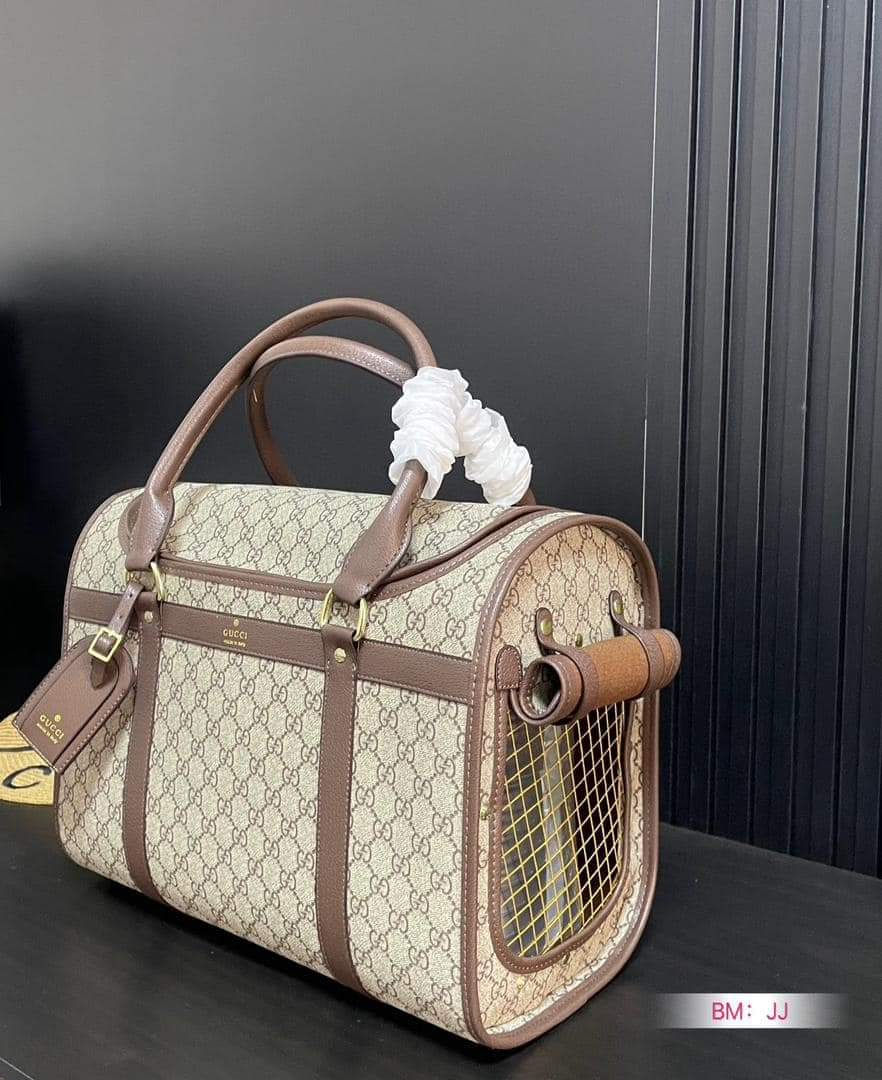 G    dog carrier preorder 