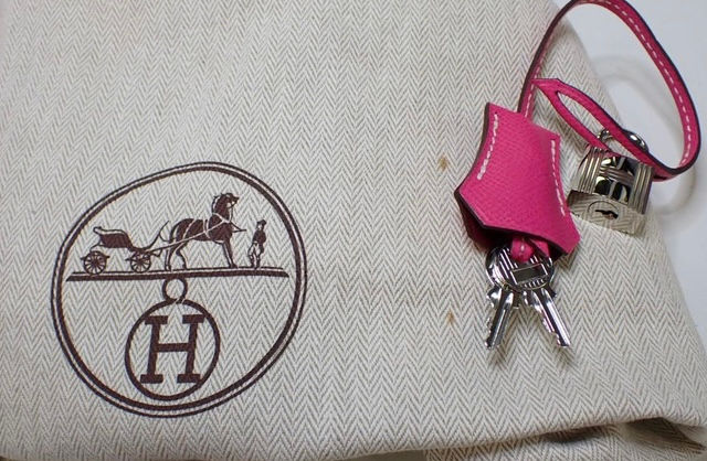 Thumbnail: Hermes Birkin 30 Rose Tyrien Pink Square O Engraved