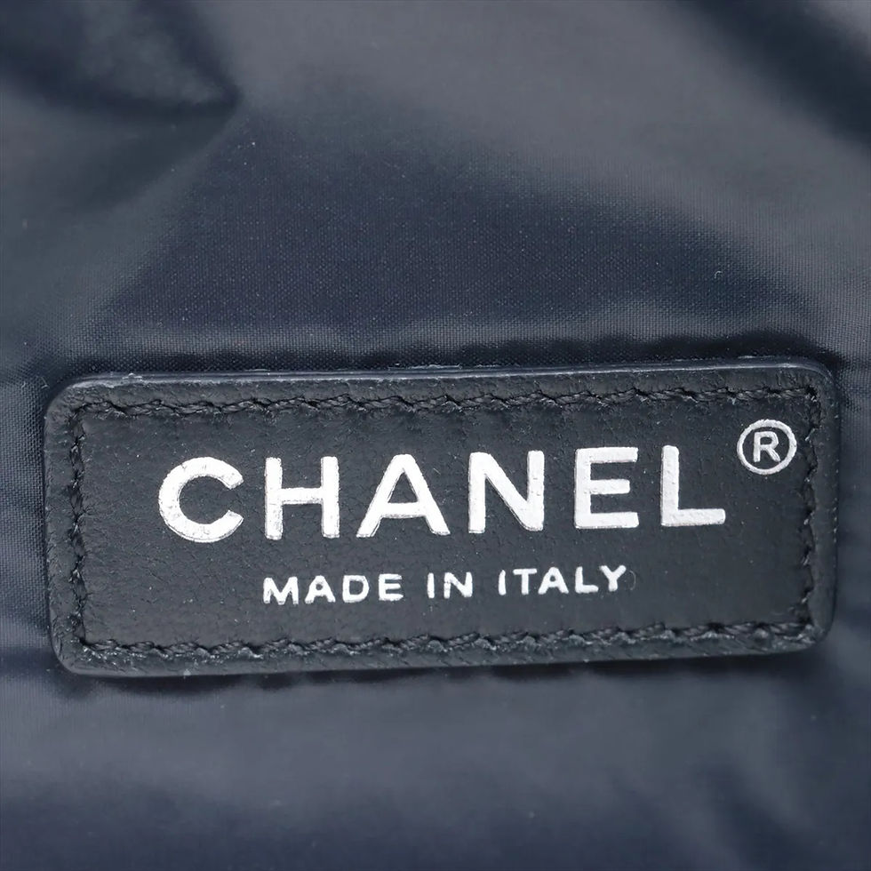 Thumbnail: B107. Chanel Tweed Sling bag