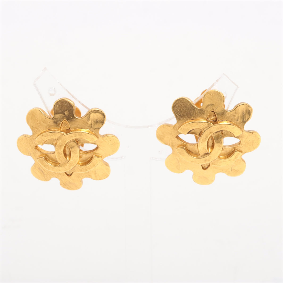 Pre-owned Chanel coco mark earrings 