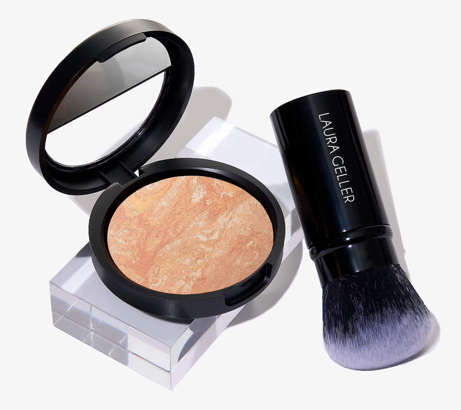 Laura Geller Balance-n- Brighten with Kabuki Brush