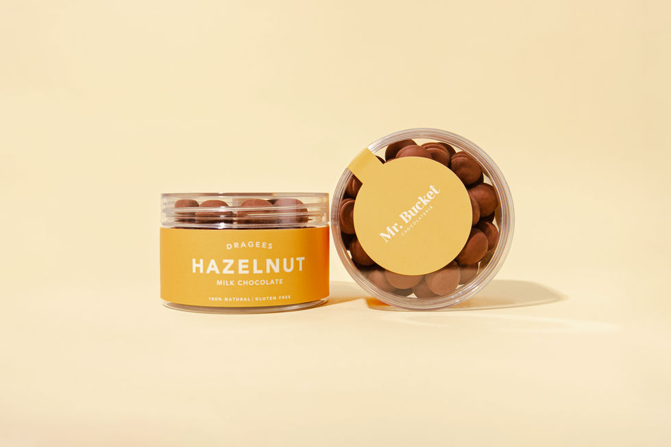 Dragees-Hazelnuts-01
