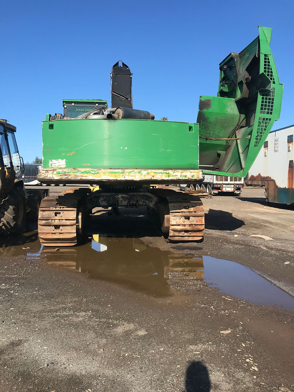Thumbnail: john deere 903J feller buncher