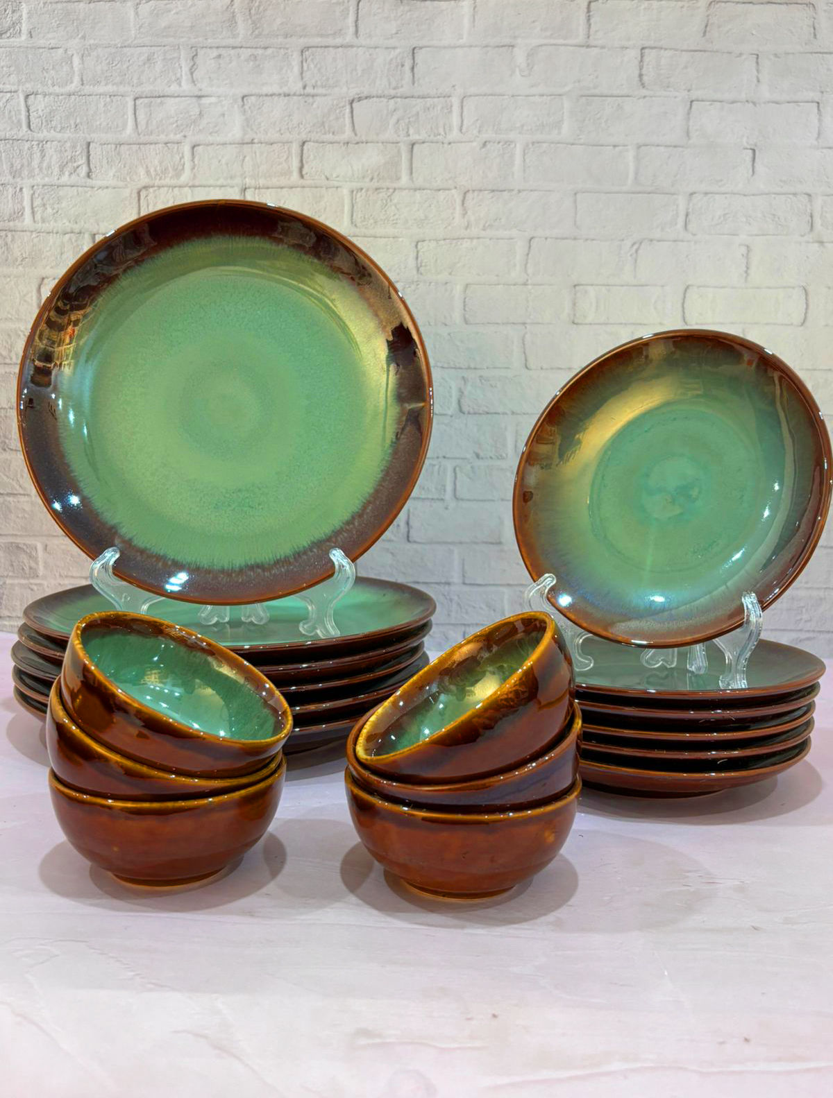 Brown Green Glaze Dinner Set (Set of 18)