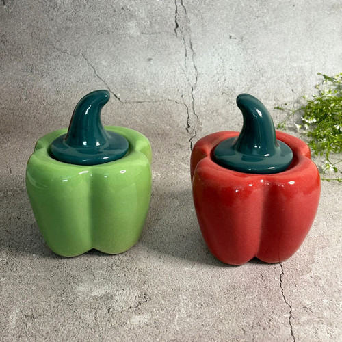 HOCRED & GREENBELL PEPPER JARS COMBO (SET OF 2) House of Ceramics