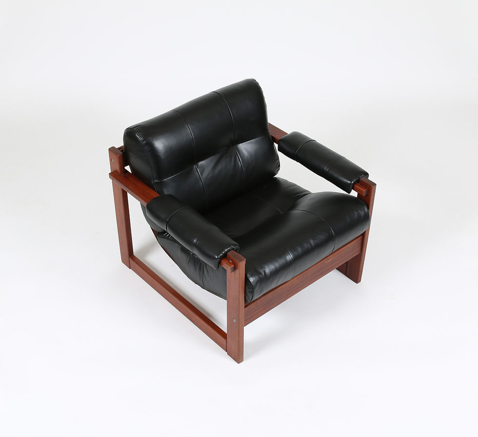 Thumbnail: Percival Lafer Brazilian Modern Leather Lounge Chair. MP-167 S-1. SOLD