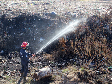 Monte | La política "reaviva" el fuego en el basural