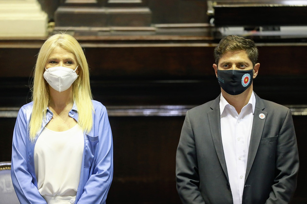 El Gobernador Kicillof junto a la Vicegobernadora, Verónica Magario.