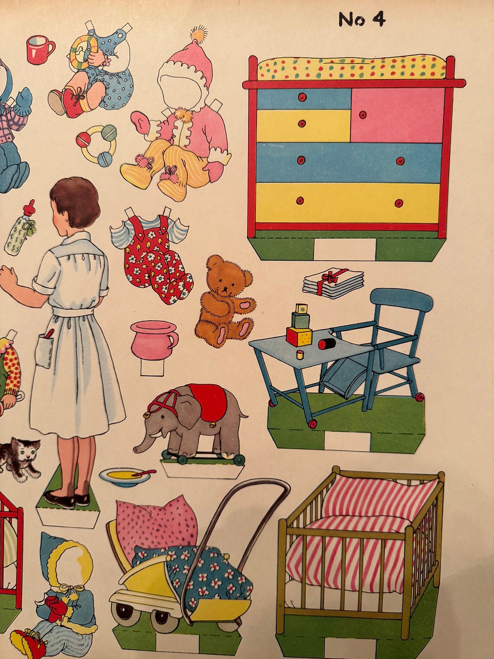 תמונה ממוזערת: מיכל – כרזה ישראלית, סדרת משחקי בובות נייר, שנות ה 50