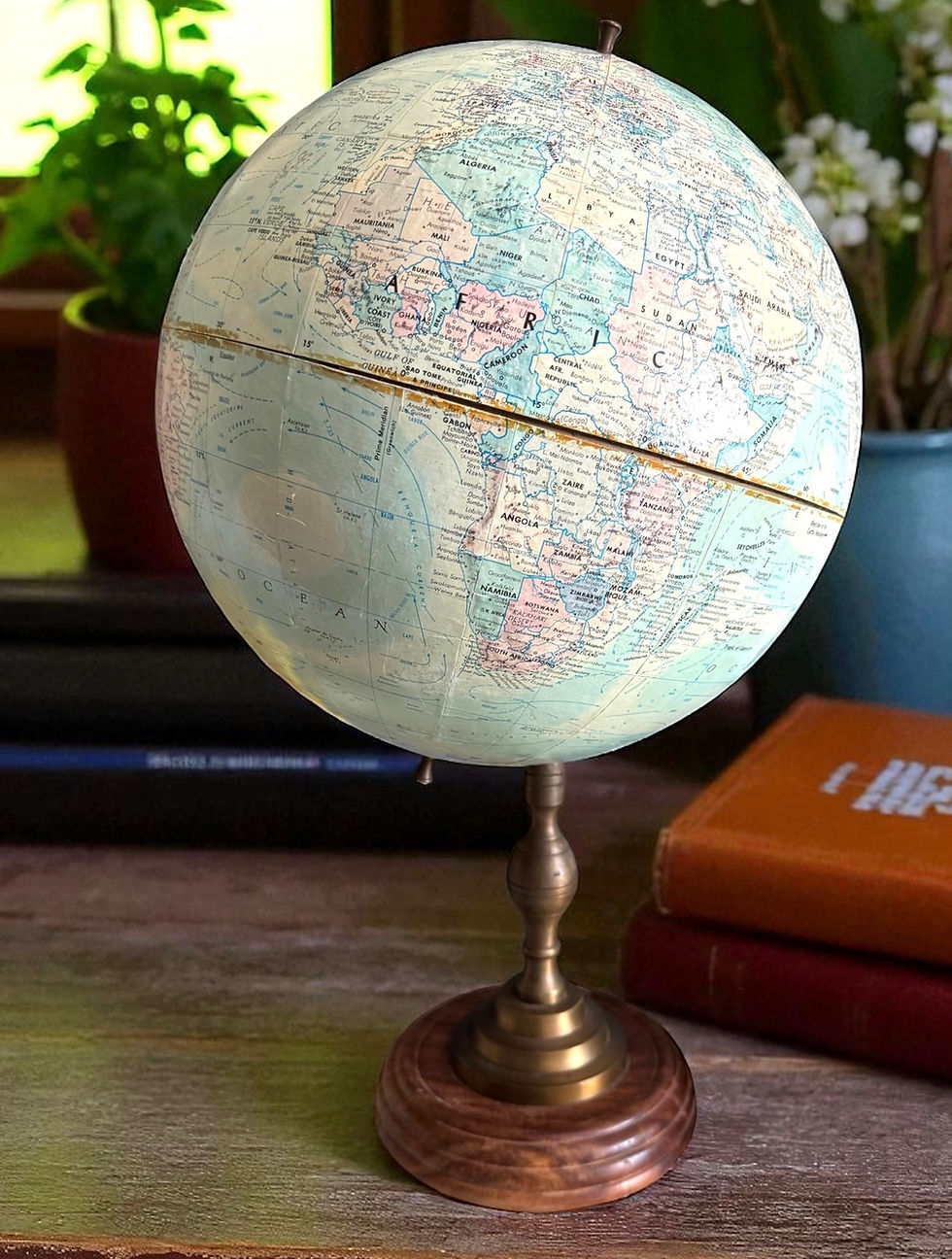 תמונה ממוזערת: ילצין - גלובוס מרשים על רגל – וינטג׳