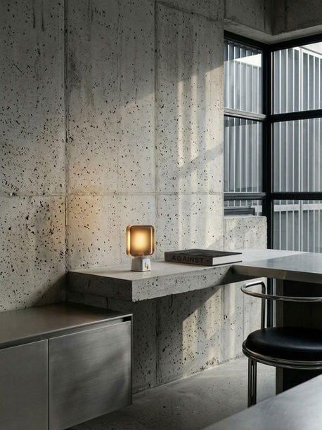 SITE·01 knurled aluminium joint detail — NVDRS product design
SITE·01 amber indicator and push button — NVDRS lamp design