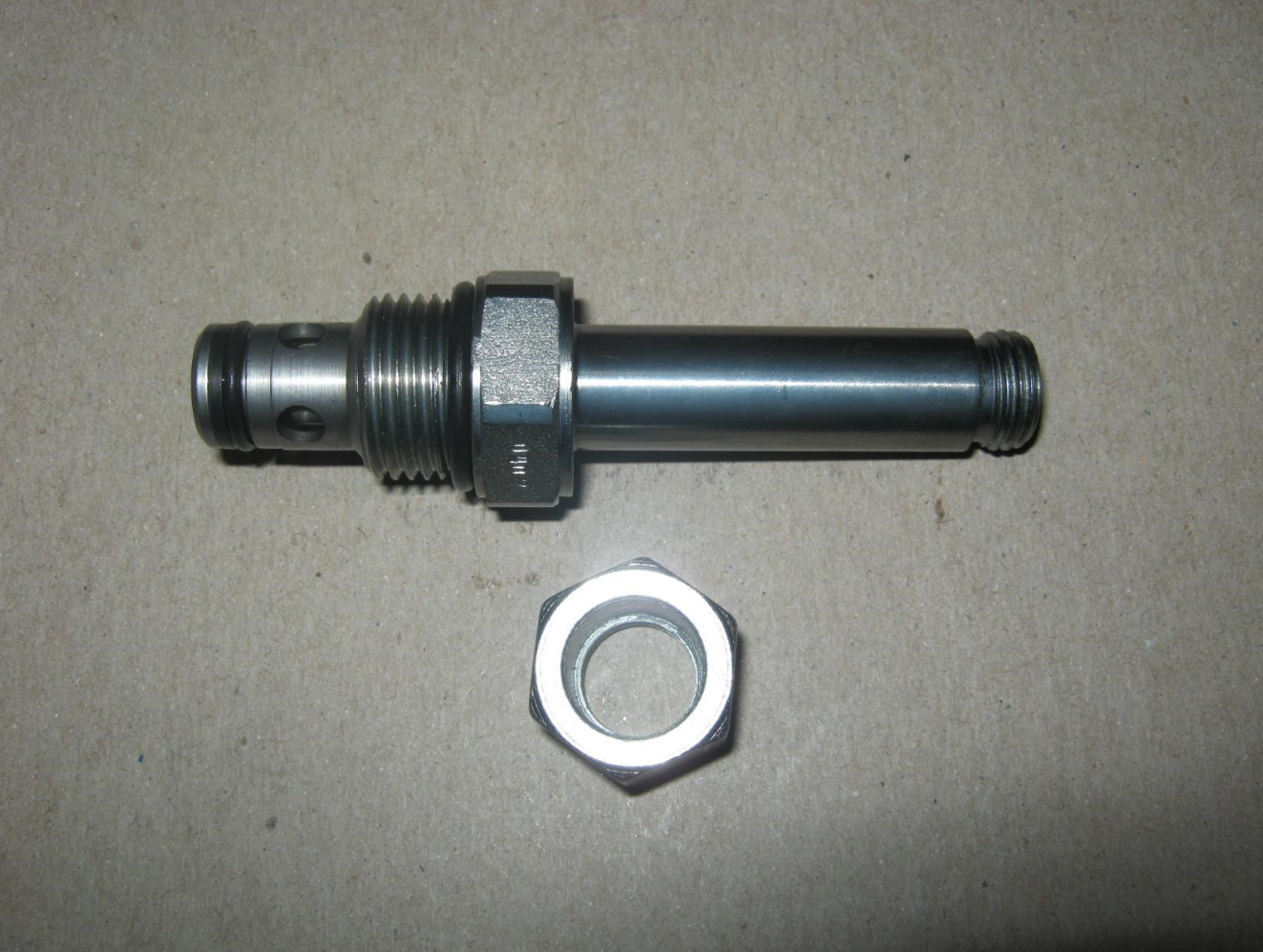 AG609465 AGCO Hydraforce Valve