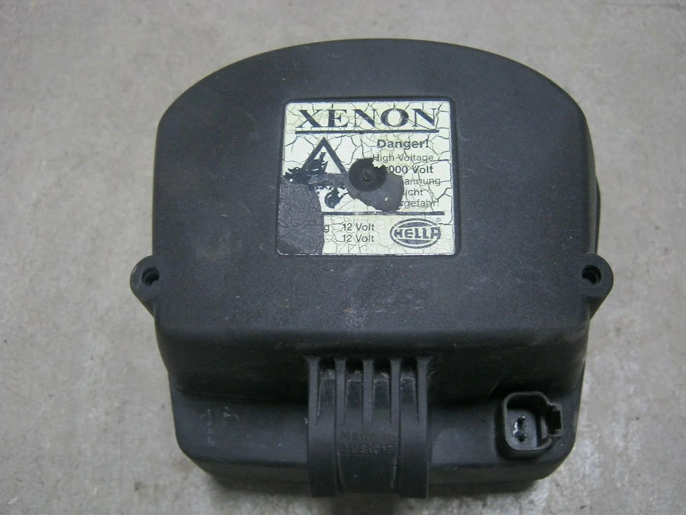 Thumbnail: 509644D1 12-Volt Work Light (fits AGCO)