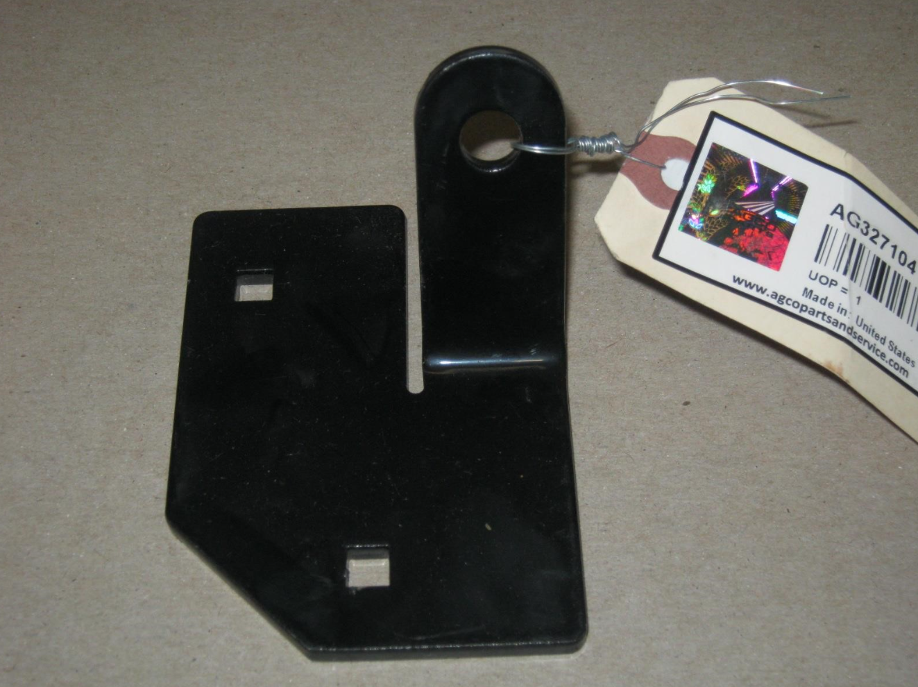 AG327104 AGCO Bracket / Mirror Install