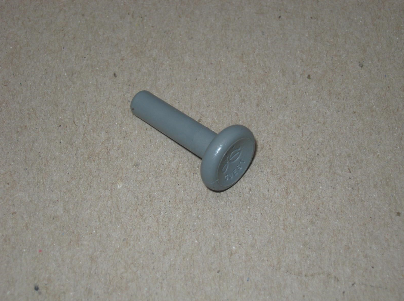 AG516431 AGCO 1/4" Air Line Plug Stem