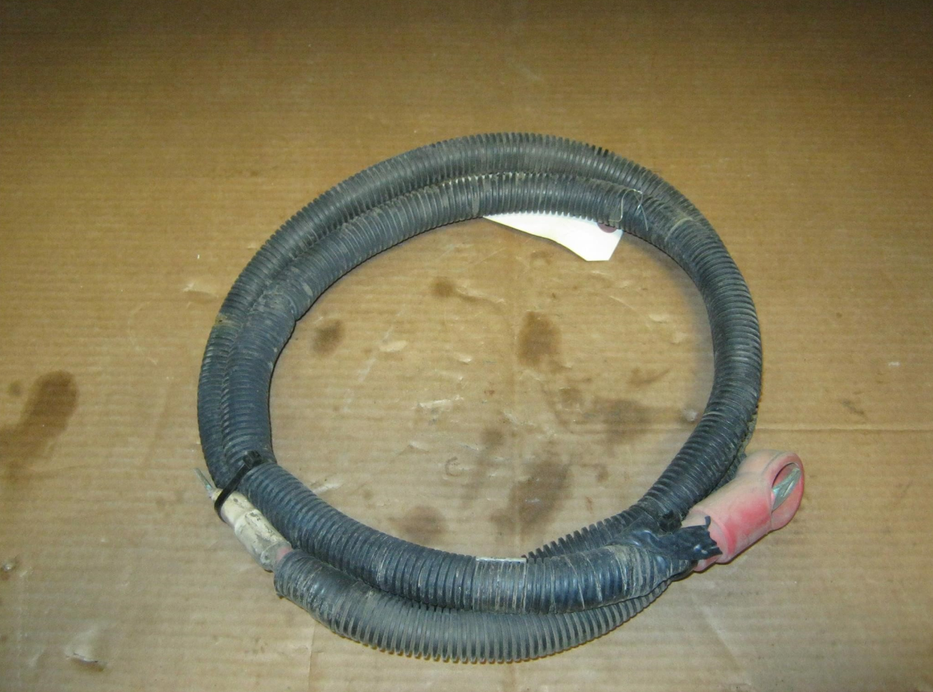 AG325902 AGCO Cable / Aux Positive