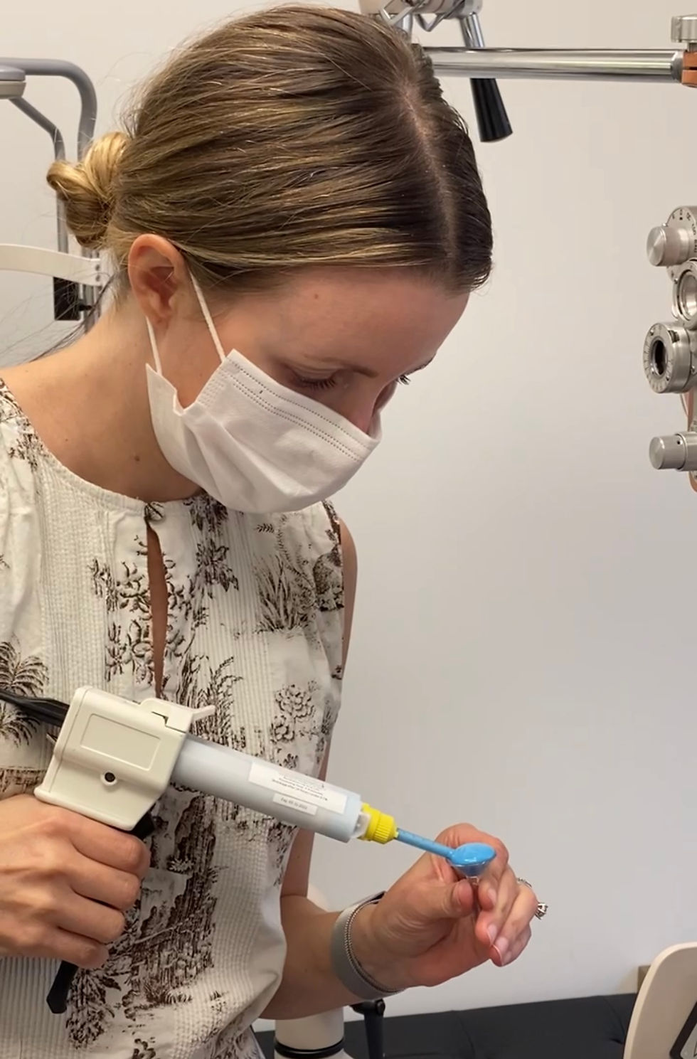 Do I need a contact lens specialist?