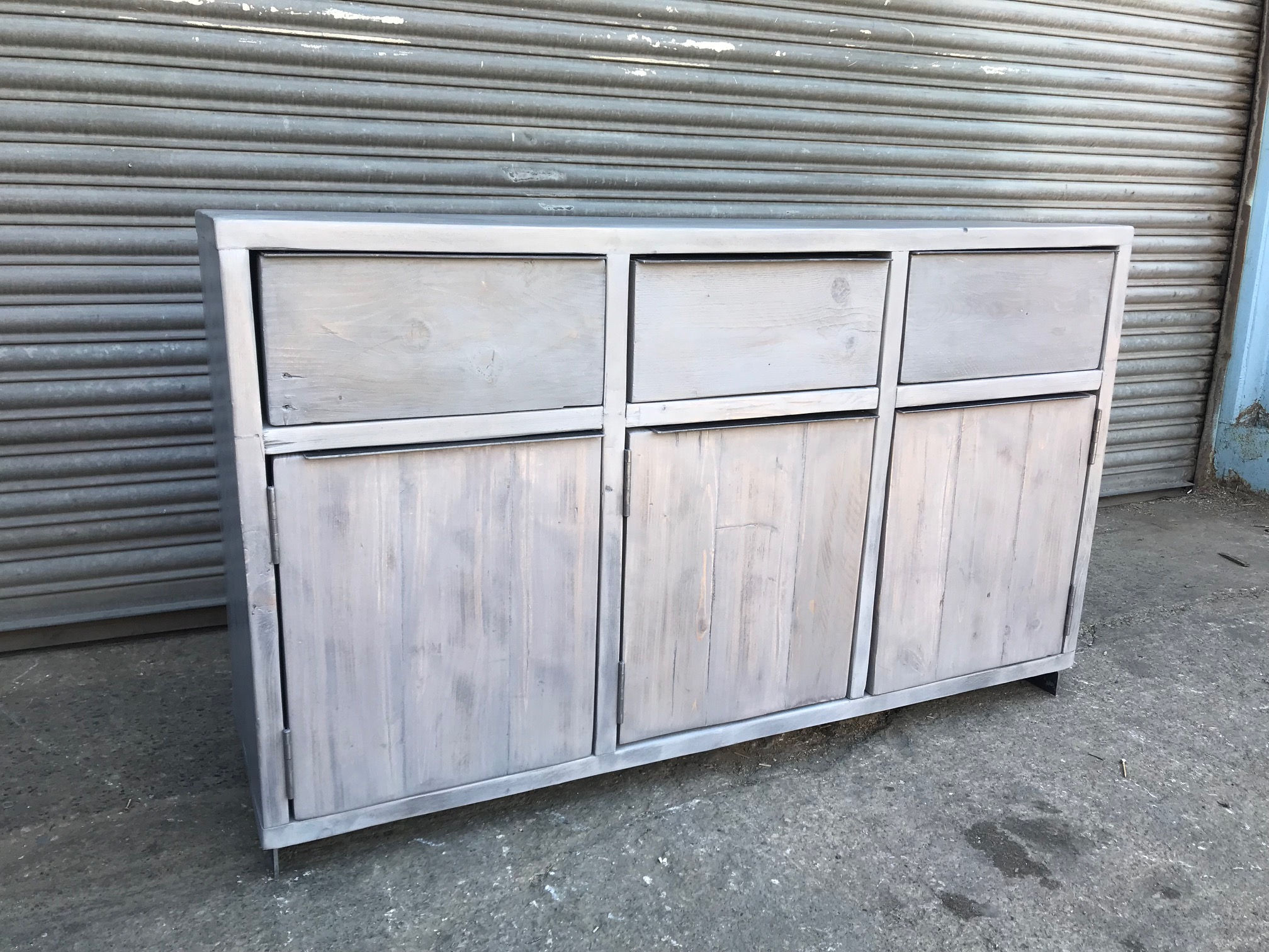 Reclaimed Industrial Chic Rustic 3-Drawer & 3 Door Sideboard - 623