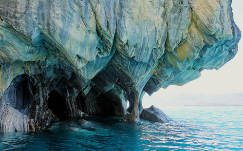 marble caves, Capillas de Mármol, chile, rio tranquilo, lake general Carrera, rocks, rock formations, tour, boat