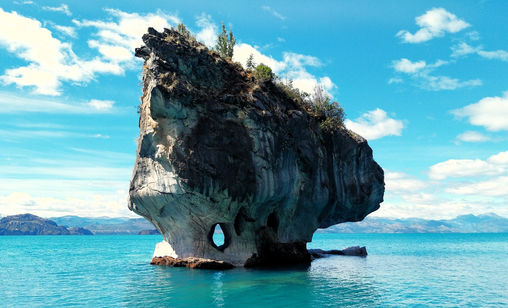 marble caves, Capillas de Mármol, chile, rio tranquilo, lake general Carrera, rocks, rock formations, tour, boat, marble cathedral