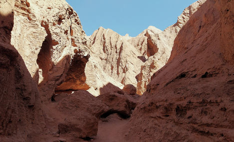 chile, atacama desert, Gargantua del Diablo, Devil's Throat, cycling, canyon, rock formations