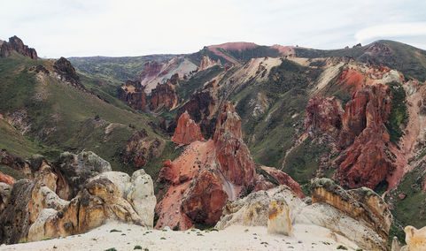 Jeinimeni, chile, patagonia, national reserve, hike, trek, rocks, boulders, valle lunar, moon valley, view, lookout