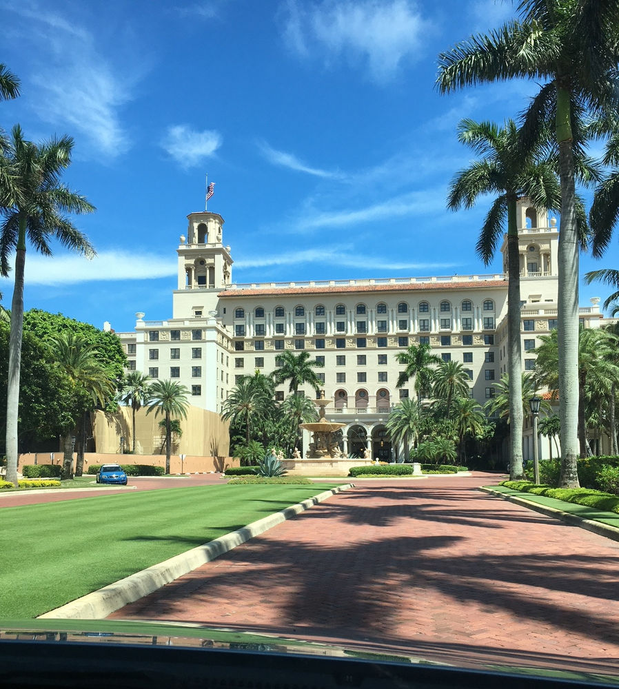 Using the Fine Hotels and Resorts Benefits for a Luxurious Staycation