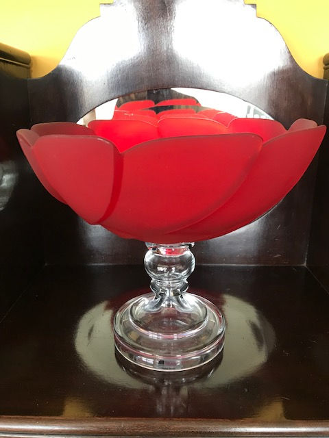 Peça de Cristal vermelho