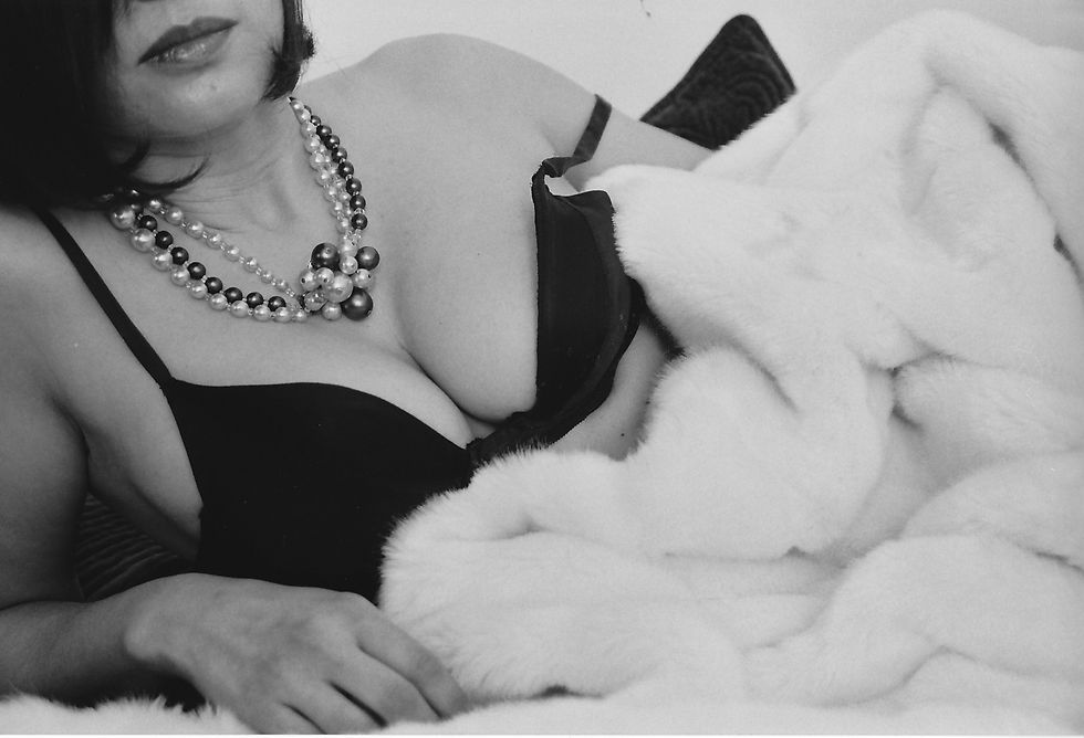 Perles et Vison Blanc