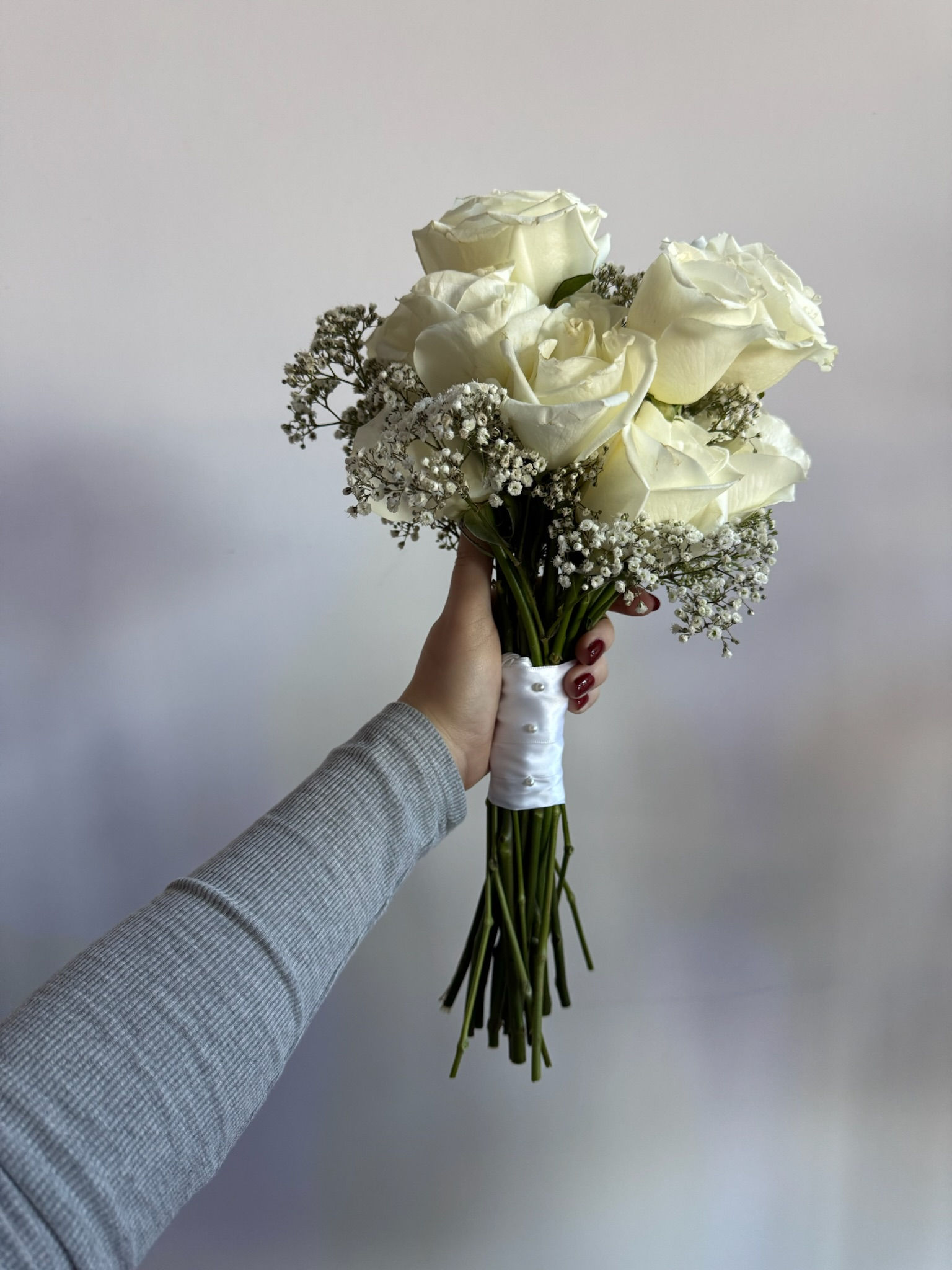 Roses & babies breath